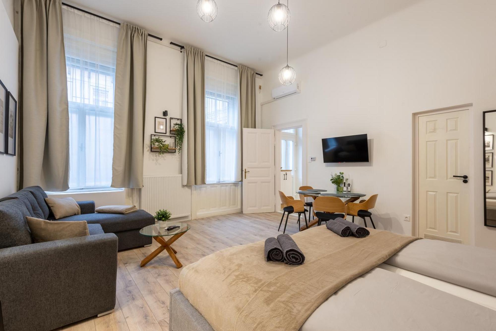 Budapest Holidays Operart Екстер'єр фото